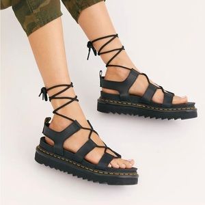 Dr. Martens Nartilla sandals